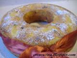 Ricetta Ciambella con ananas, mele e gocce di cioccolato