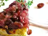 Ricetta Tarte tatin alle cipolle e uvetta