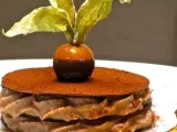 Ricetta Millefoglie di cioccolato con mousse di castagne e salsa di cachi