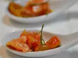 Ricetta Cucchiaini di salmone marinato al curry e peperoni