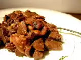 Ricetta Spezzatino di manzo con marroni, porcini e salsa di soia