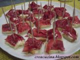 Ricetta Stuzzichini con bresaola e salsa tonnata