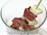 Ricetta Avanzi - cotechino spiedino, su bicchiere di lenticchie