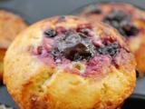 Ricetta Muffins cioccolato bianco e frutti rossi