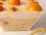 Ricetta Coppe di crema e albicocche al vino moscato