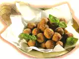 Ricetta Un secondo o contorno sfizioso... le polpette di melanzane.