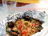 Ricetta Spaghetti con frutti di mare al cartoccio