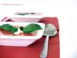 Ricetta Crema (avventurosa) di pomodori e cetrioli alla panna acida, paprika e