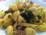 Ricetta Pipe broccoletti e salsiccia