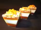 Ricetta Panna cotta con caramello all'arancia e streusel di mandorle