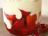 Ricetta Bicchierini fragole, chantilly e meringa