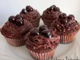 Ricetta Chocolate cherry cupcakes