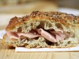 Ricetta Focaccia ad alta idratazione con farina di piselli e semi vari