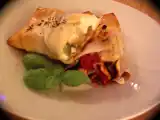 Ricetta Involtini di pasta fillo, peperoni rossi e feta