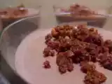 Ricetta Bavarese al cioccolato fondente con letto di biscotto croccante.