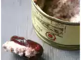 Ricetta Antipasto di datteri e patè e pomodori secchi con mousse di tonno e tabasco