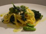 Ricetta Tagliatelle con cime di rapa