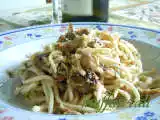 Ricetta Stringozzi con sarde, pinoli e crumble di pane e mandorle