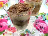 Ricetta Coppette di crumble furbo pere, crema e cioccolato.