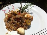 Ricetta Insalata di farro con melanzane, pomodorini e mozzarella