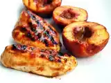 Ricetta Petti di pollo grligliati con glassa speziata alle pesche