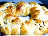 Ricetta Ghirlanda di pane di natale (con uvetta e frutta candita)