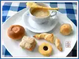 Ricetta Cappuccino di ceci con cornetto e pasticcini salati