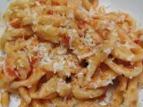 Ricetta Pici fatti in casa al pomodoro e aglio