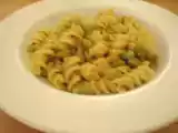 Ricetta Fusilli con fave fresche e sgombro