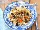 Ricetta Eliche con sgombro e melanzane
