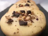 Ricetta Biscotti senza glutine con gocce di cioccolato e nocciole