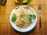 Ricetta Spaghetti ai carciofi, limone e semi di papavero