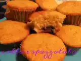 Ricetta Muffin ripieni di ovetti