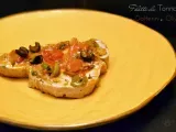 Ricetta Filetti di tonno con datterini e olive