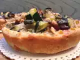 Ricetta Mini quiche di frolla salata con zucchine, gorgonzola e noci