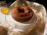 Ricetta Ciambellone allo yogurt greco con glassa al miele