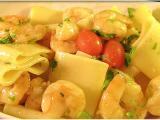 Ricetta Paccheri con gamberetti profumati al limone