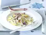 Ricetta Ravioli al radicchio con salsa di nocciole al timo