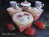 Ricetta Muffin ricotta cocco e fragole (senza burro)