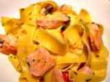 Ricetta Pappardelle al salmone fresco