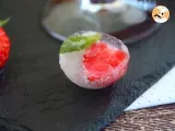 Ricetta Cubetti di ghiaccio con frutti rossi e menta