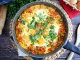 Ricetta Shakshuka, un piatto saporitissimo a base di uova