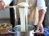 Ricetta Aligot, il purè di patate filante - ricetta tradizionale francese