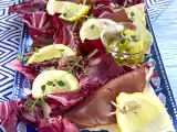 Ricetta Involtini di tonno con pere, radicchio rosso e curry.