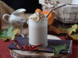 Ricetta Pumpkin spice latte con sciroppo di zucca fatto in casa