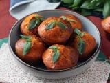 Muffin salati al pomodoro con cuore di mozzarella