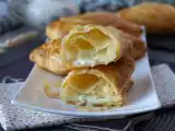 Ricetta Fagottini di sfoglia al formaggio, lo snack salato facilissimo da preparare!