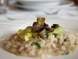 Ricetta Risotto con crema di melanzane e lattuga