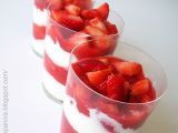 Ricetta Bicchierini fragole e quark