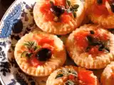 Ricetta Pizzette di pastasfoglia (tipo voul au vent)
